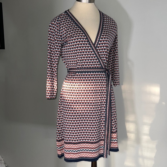 Max Studio Dresses & Skirts - Max Studio Wrap Dress Sz small